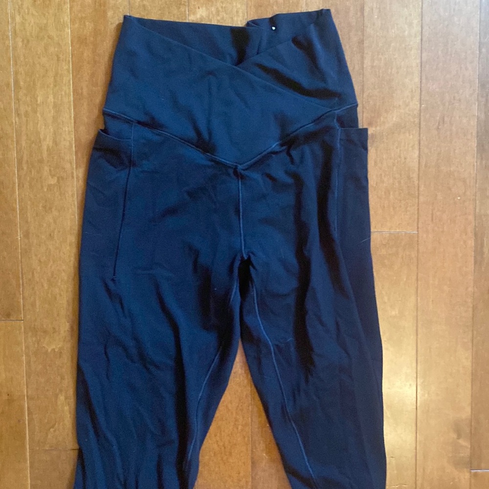 AMERICAN EAGLE/AERIE 7/8 CROSSOVER LEGGINGS (with pockets)